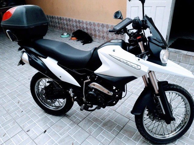 MOTO DISCOVER 250CC PRATICAMENTE NOVA PRIMEIRO DONO, BAIXÍSSIMA KILOMETRAGEM