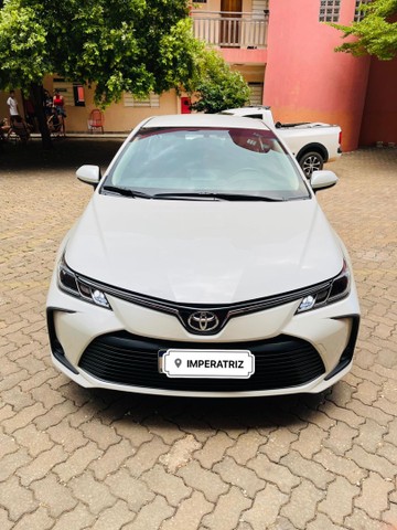 TOYOTA COROLLA BRANCO PÉROLA 2021