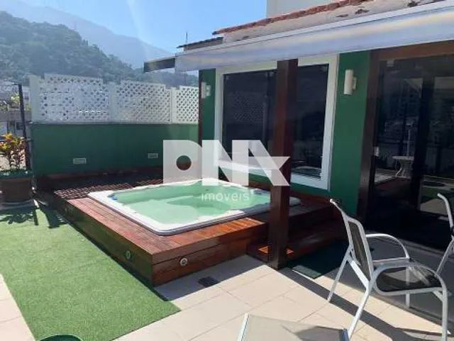 Apartamento : / Residencial / Gávea