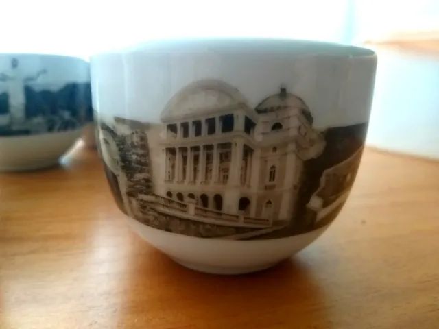 Conjunto de Xícaras com imagens do mundo - Foto 2