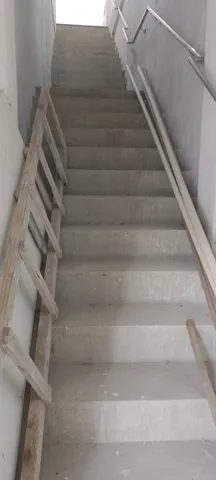 Oportunidade - Aluguel - Salões Comerciais - Vila-Laura