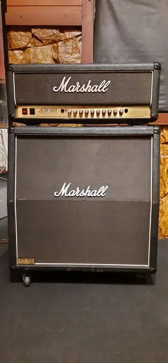 Marshall JCM 900