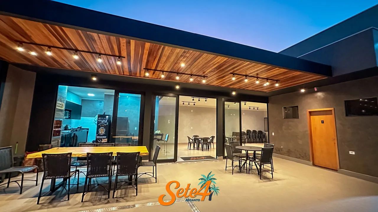 Área de lazer dentro da cidade, ambiente familiar.  - Foto 2