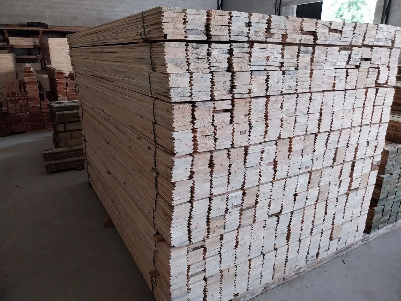 Assoalho de pinus  - Foto 3