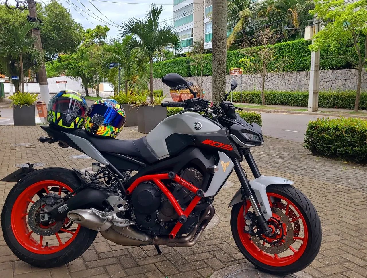 YAMAHA MT-09 Coral - Foto 12