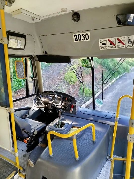 Ônibus urbano  2012 curto Mercedes 1519 - Foto 9