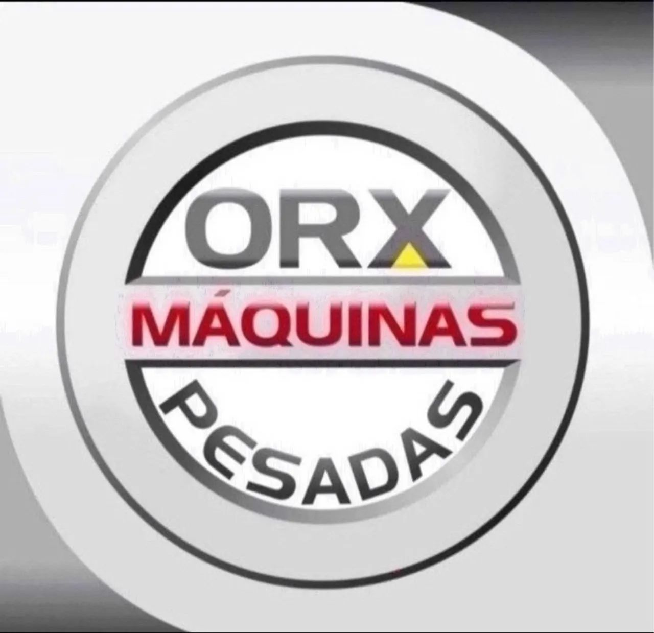 Minicarregadeira Bobcat S130 ano 2013 com 3900 horas, Joystick, no RS - Foto 5