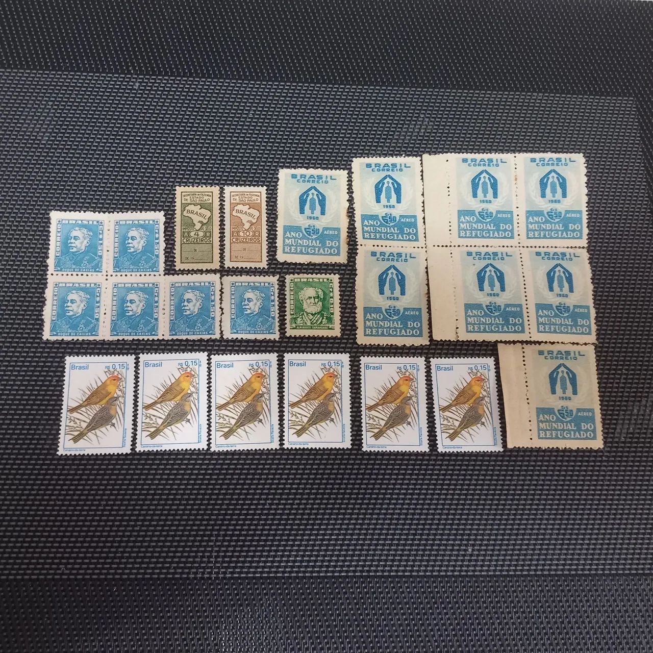 Selos brasileiros antigos sem uso