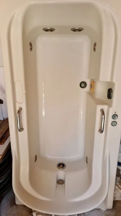 Banheira Hidromassagem Jacuzzi 