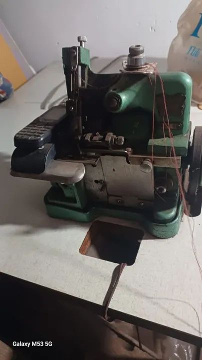 Máquina de Costura Industrial - Usada