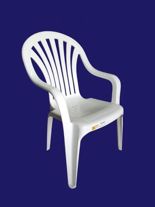 Cadeira de Plástico Extra Forte