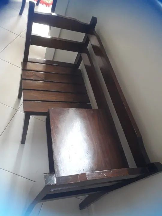VENDO CADEIRA COM MESA - Foto 3
