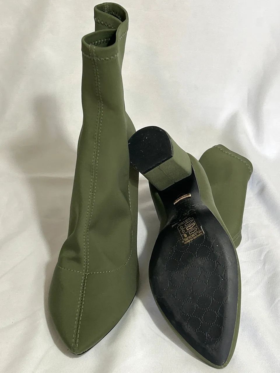 Bota Arezzo verde militar 36 Calçados Bussocaba, Osasco