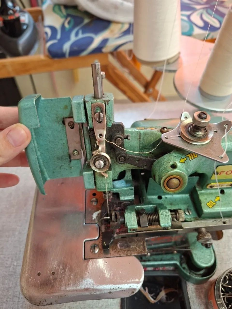 Máquina overlock semi-industrial semi-nova (valor negociável) - Foto 2