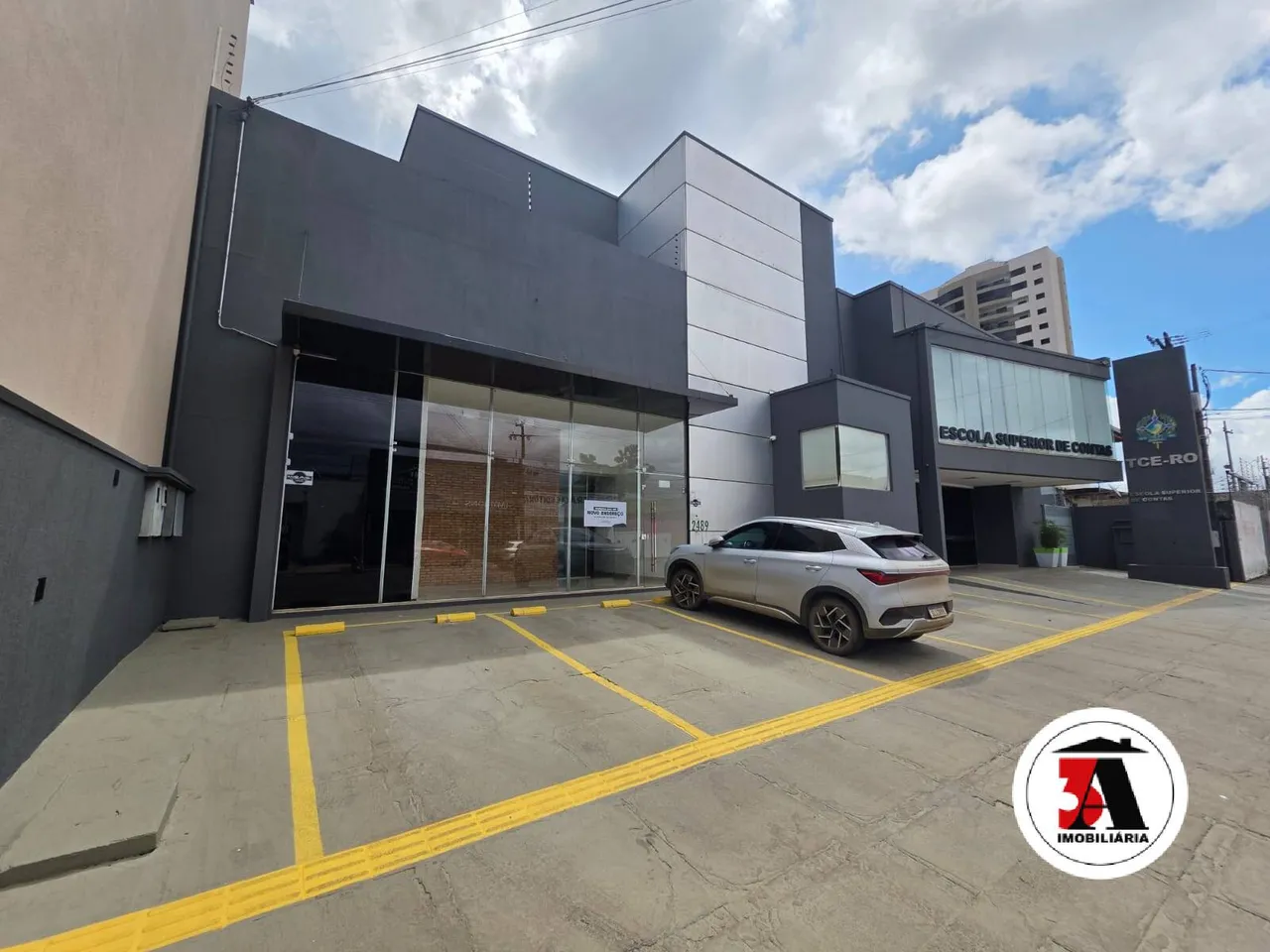 Prédio Comercial 560m2 na Sete de Setembro