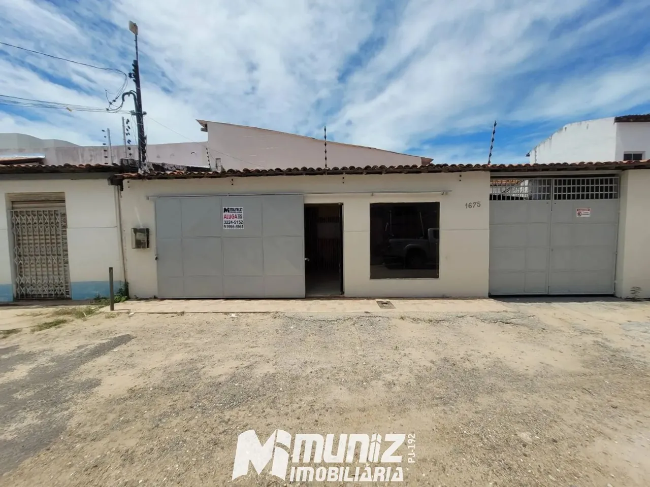 Amplo Galpão Disponível Para Aluguel Na Rua Rafael De Aguiar