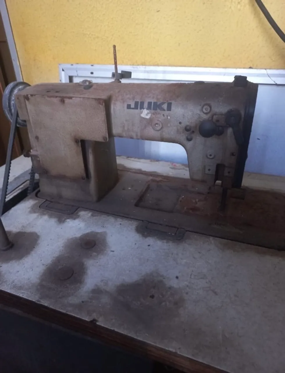 Máquina de Costura Industrial
