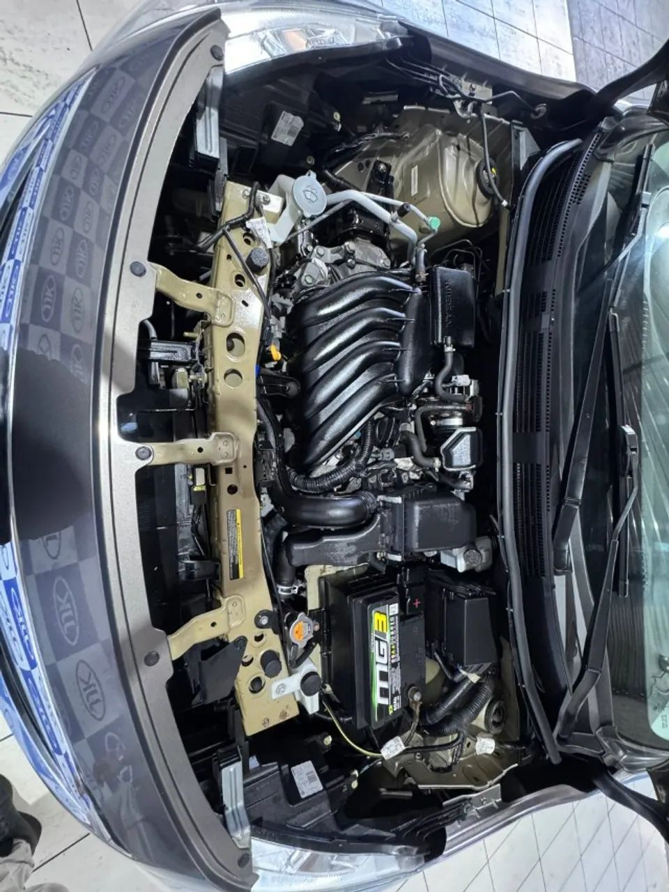 Nissan Versa SL 1.6 16V Flexstart 4P Mec. 2016 - Foto 6