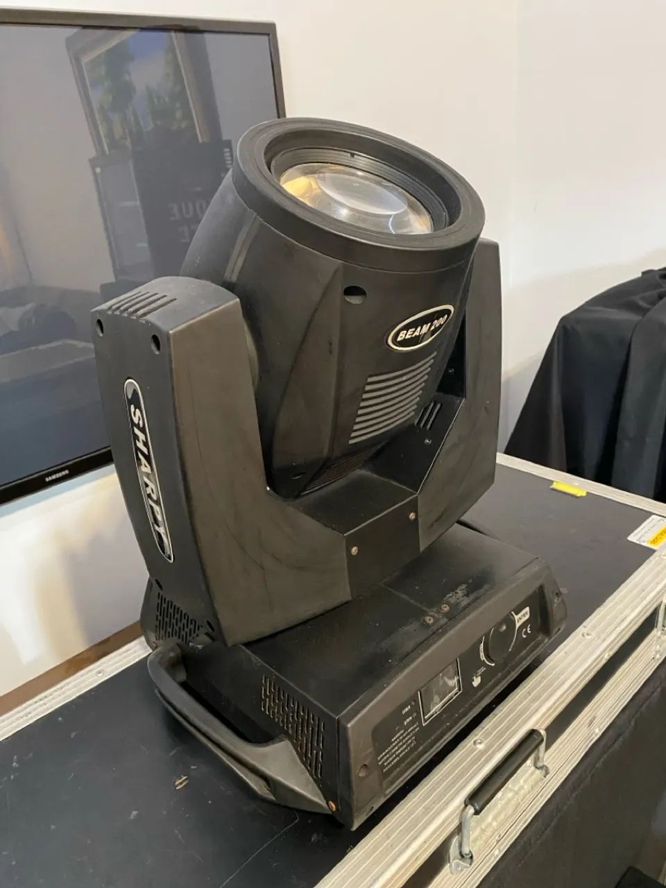 Moving Head Beam 200 5R  - Foto 3