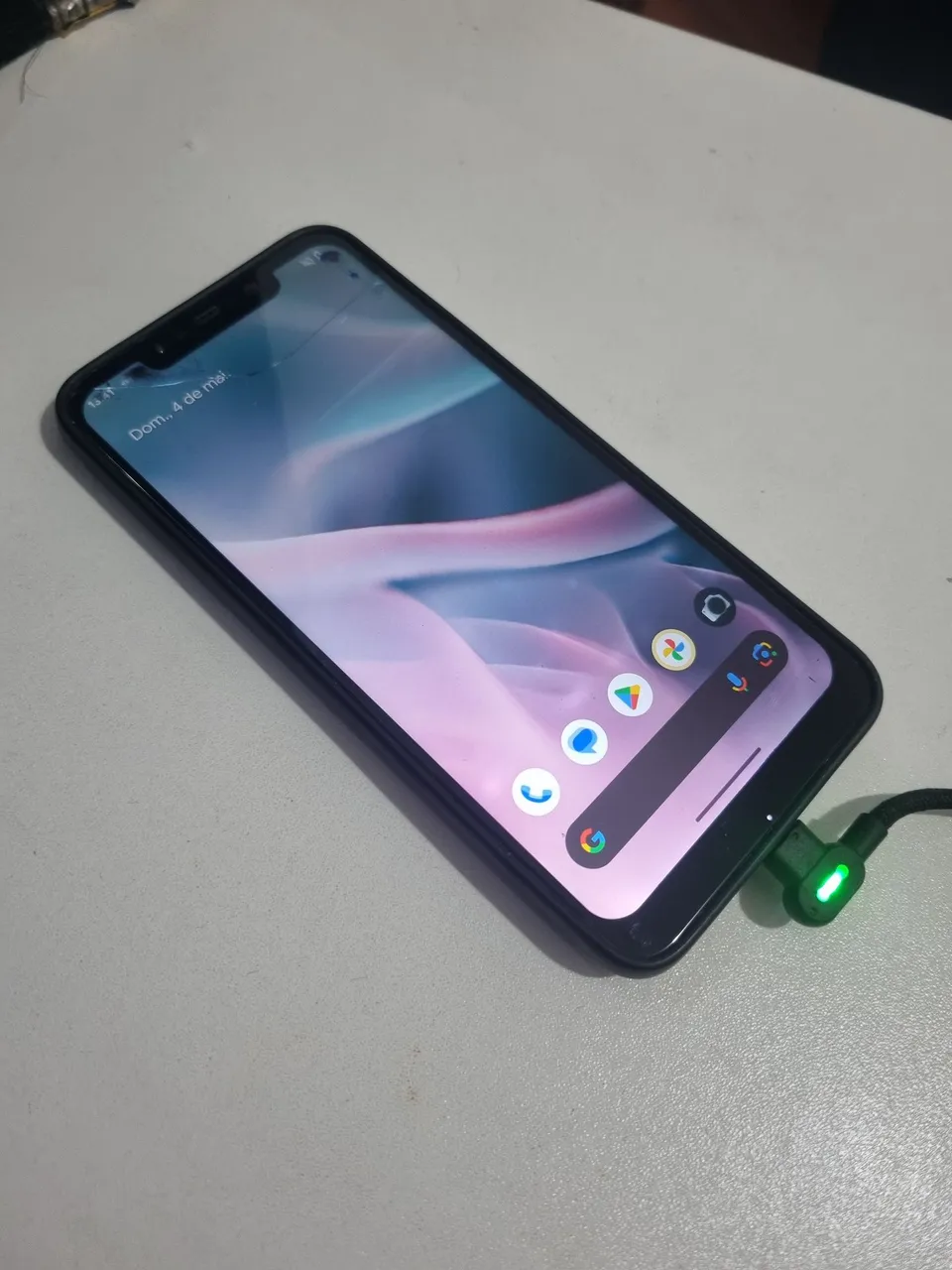 Pocophone f1 64GB +6GB ram