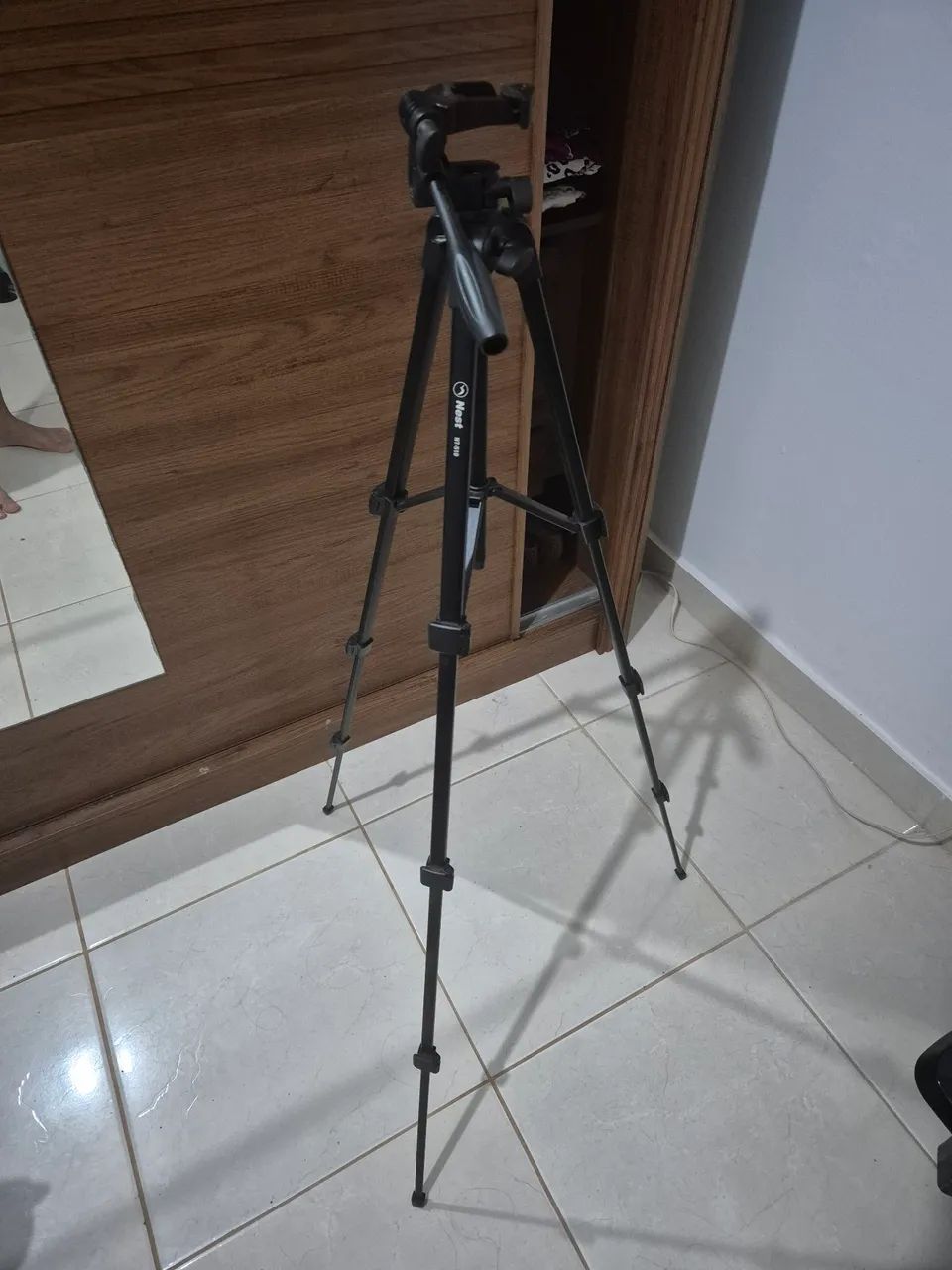 Tripé para câmera/celular - Foto 2