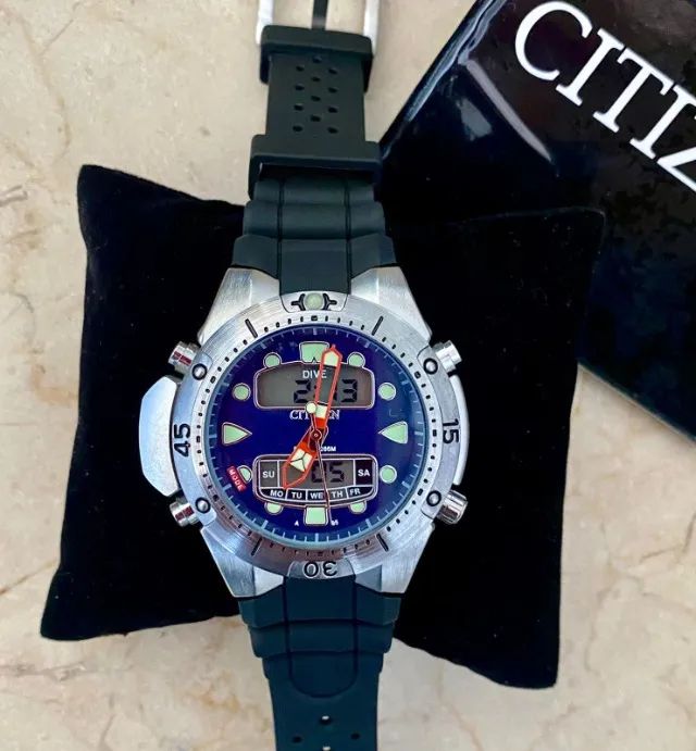 Relógio Citizen F034 - Foto 2