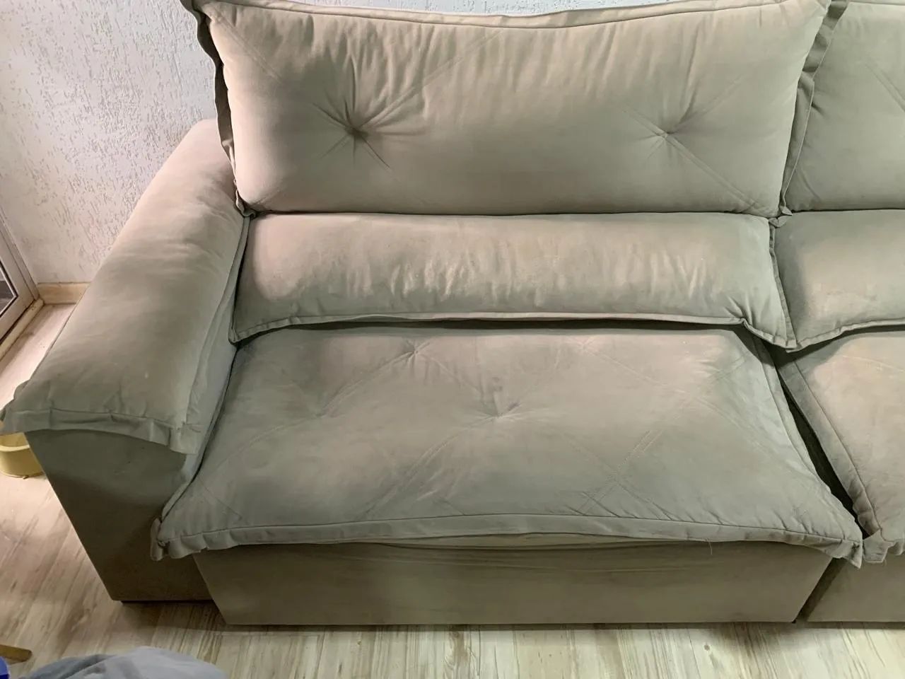 Sofá retrátil 64850511892867122