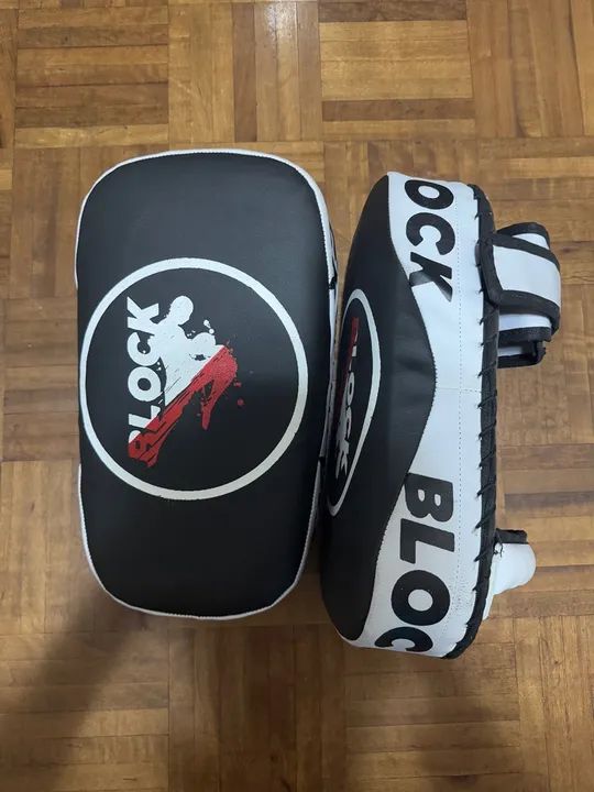 Aparador de Muay Thai 