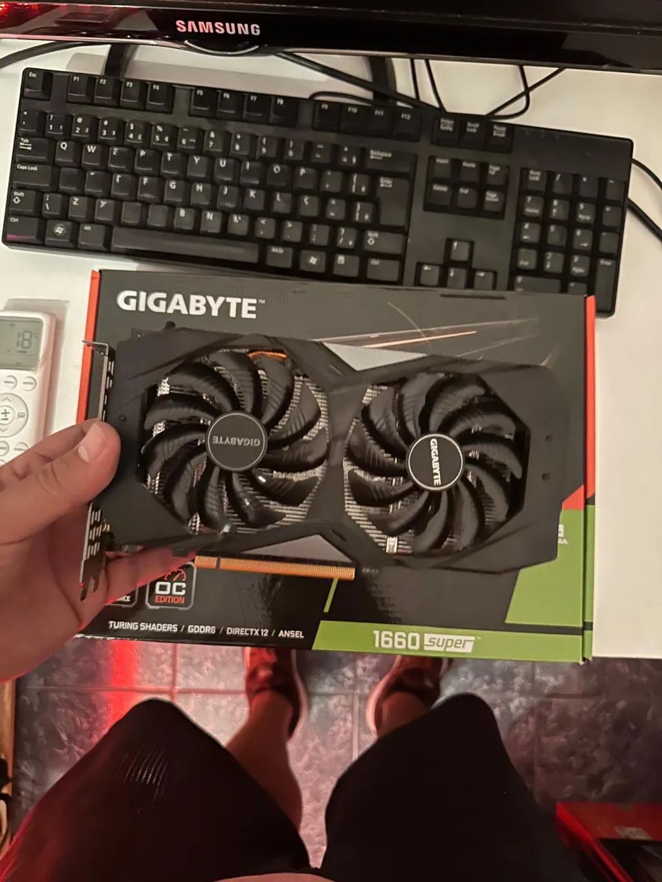 Placa de vídeo gigabyte 1660 super 6 GB - Foto 2