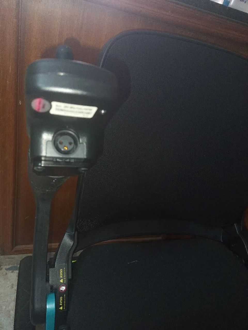 Cadeira de rodas elétrica dobrável Power lite slim - Foto 5