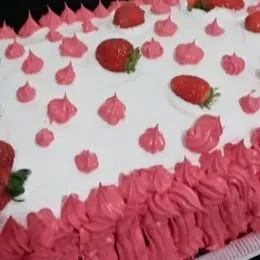 Bolo de aniversário de 3kg apartir de 200 reais  - Foto 2