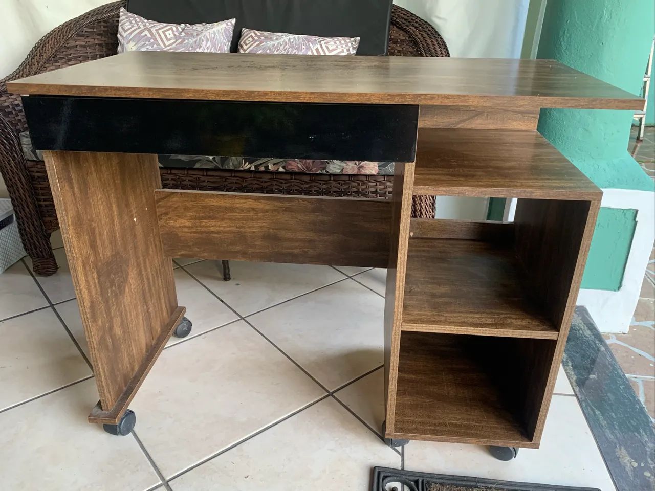 Escrivaninha / mesa de estudos / rack434777886578462723