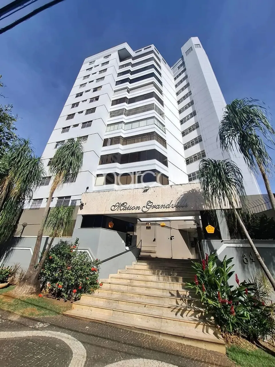Apartamento para Locação 4 Quartos, Setor Oeste, Goiânia - GO | Ed. Maison Grandville