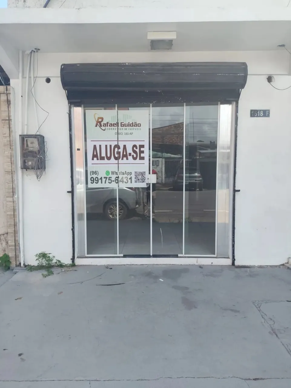 Aluga-se sala comercial com 21 metros quadrados