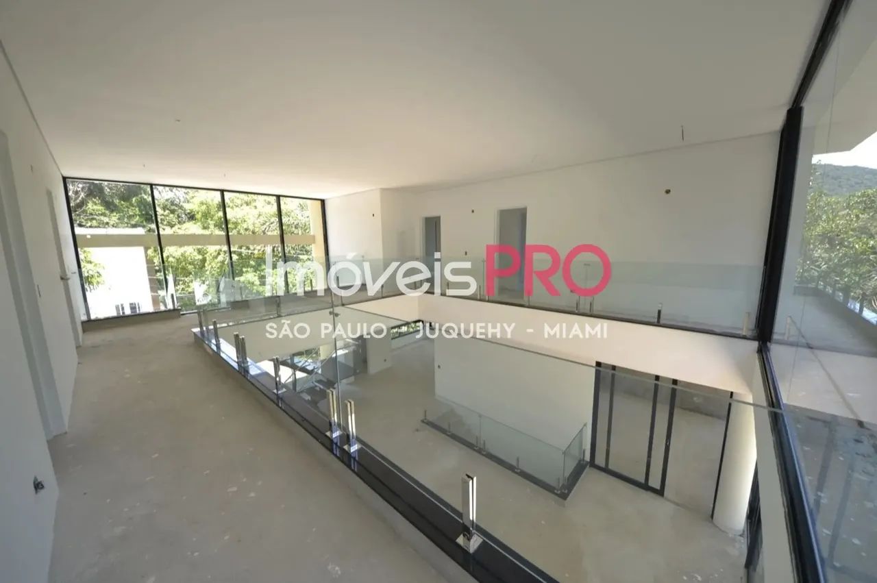 Maravilhosa casa em condomínio privilegiado! - Foto 3