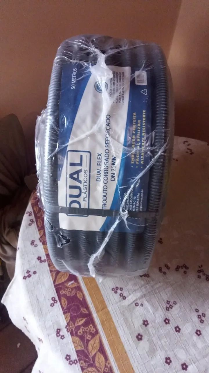 Conduite Eletroduto 3/4 Reforçado Preto Rolo 50 Metros Dual (Novo).   O PRIMEIRO QUE CHEGA - Foto 2
