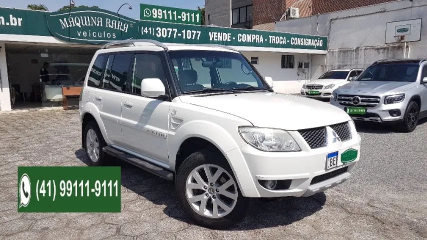 Mitsubishi Pajero 2012