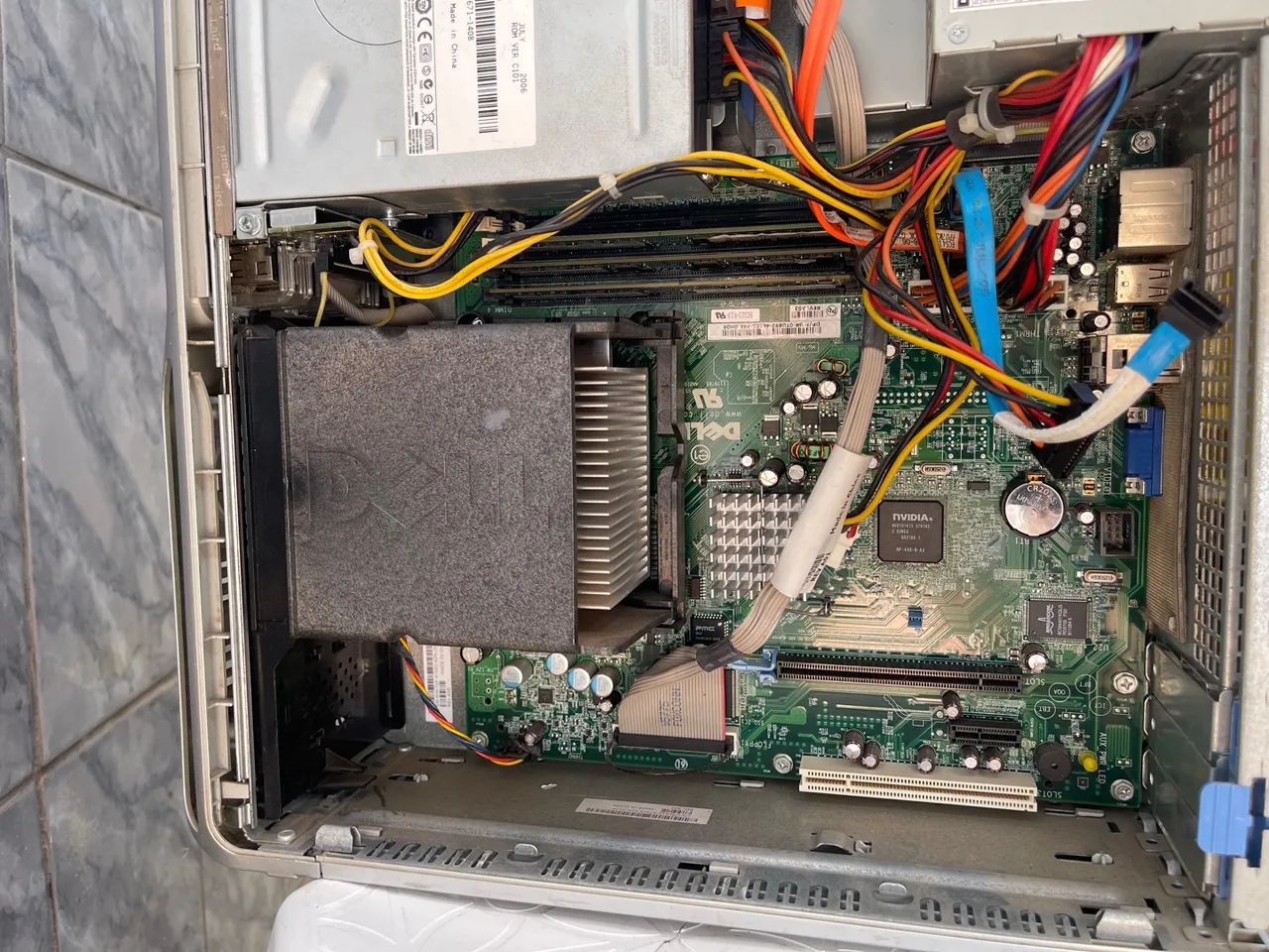 Cpu Dell Dimension C521 Desk sem Hd - Computadores e Desktops