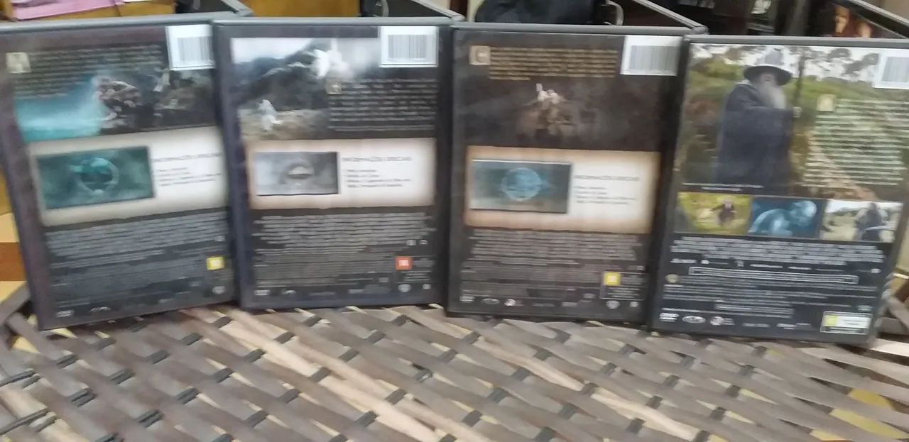Coleção Senhor dos Anéis e Hobbit em DVD. (4 DVDs) - Foto 3