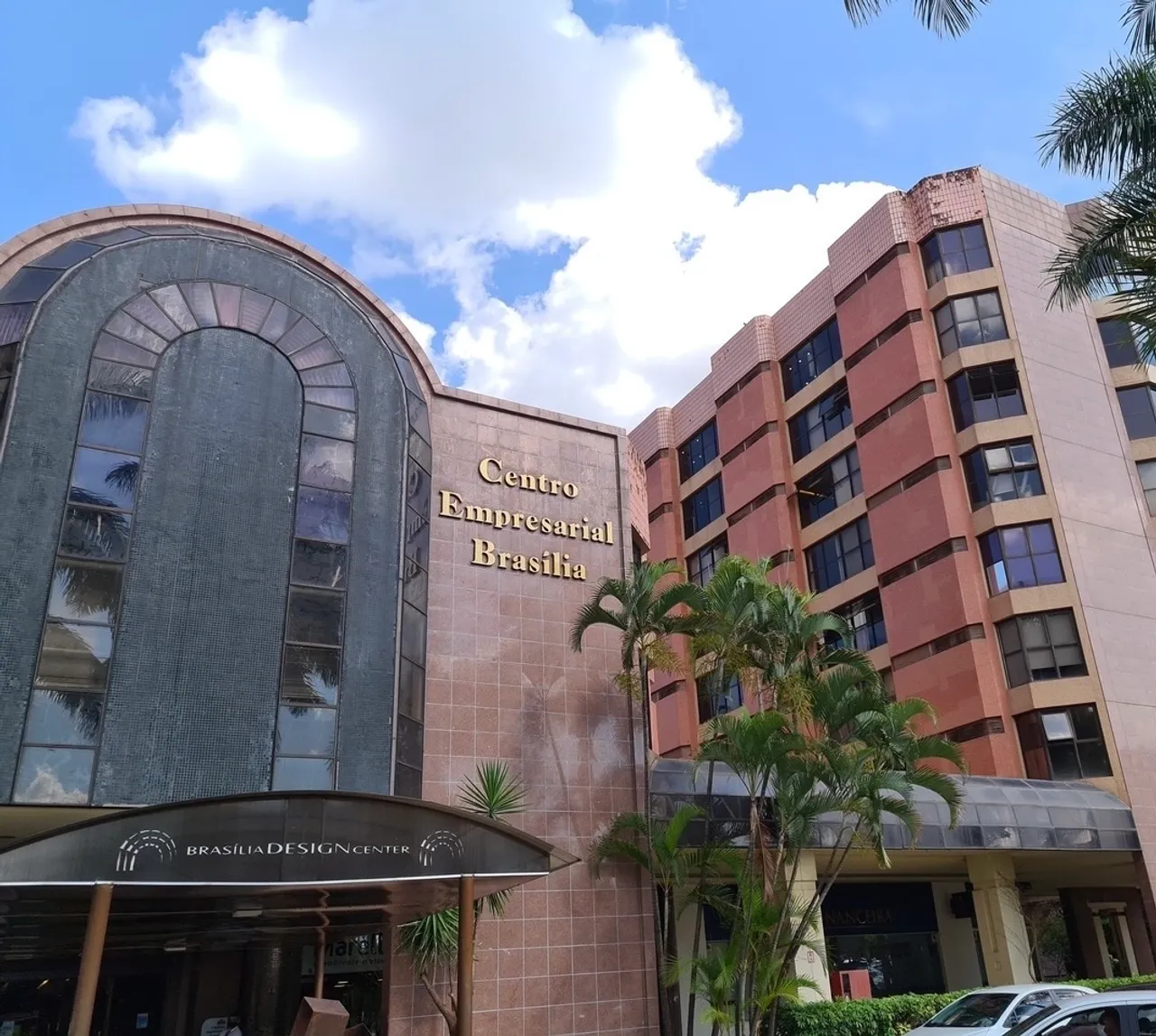 SALA COMERCIAL VENDA ASA SUL