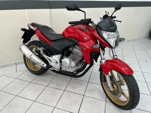 CB 300R, Aceito trocas! Parcelo no cartão em ate 36x! Financiamos!