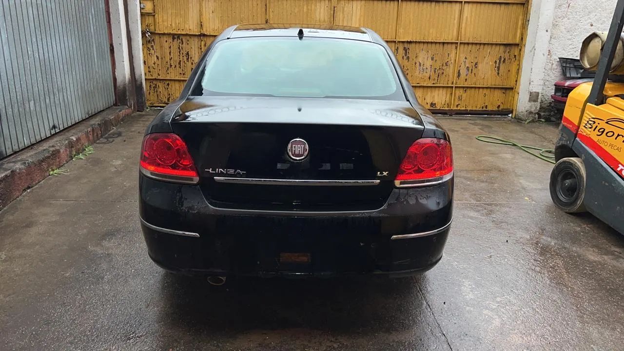 Sucata Fiat Linea 2012 - Para peças - Foto 4