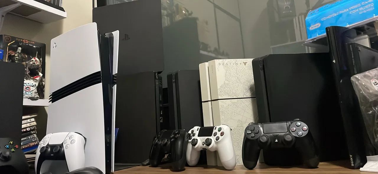 PlayStation 4 Slim  Com Garantia! PS4!
