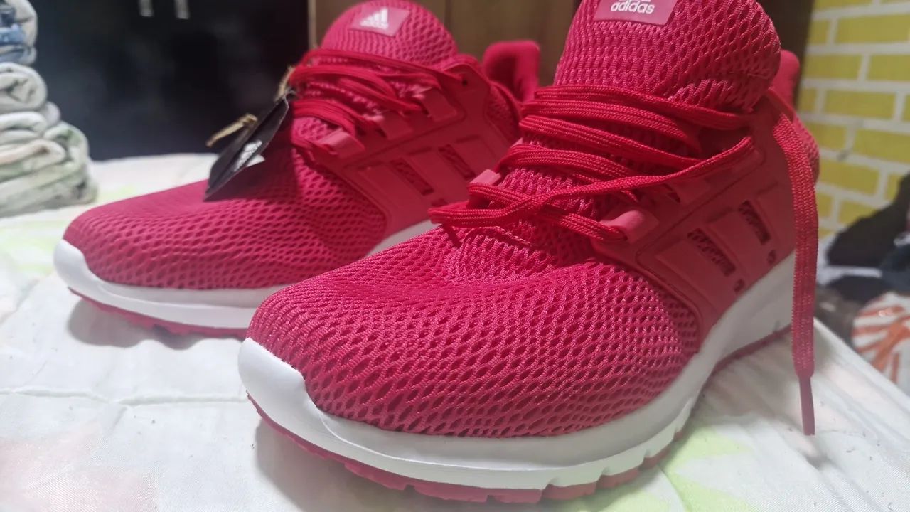 Tênis Adidas Original 42 Novo