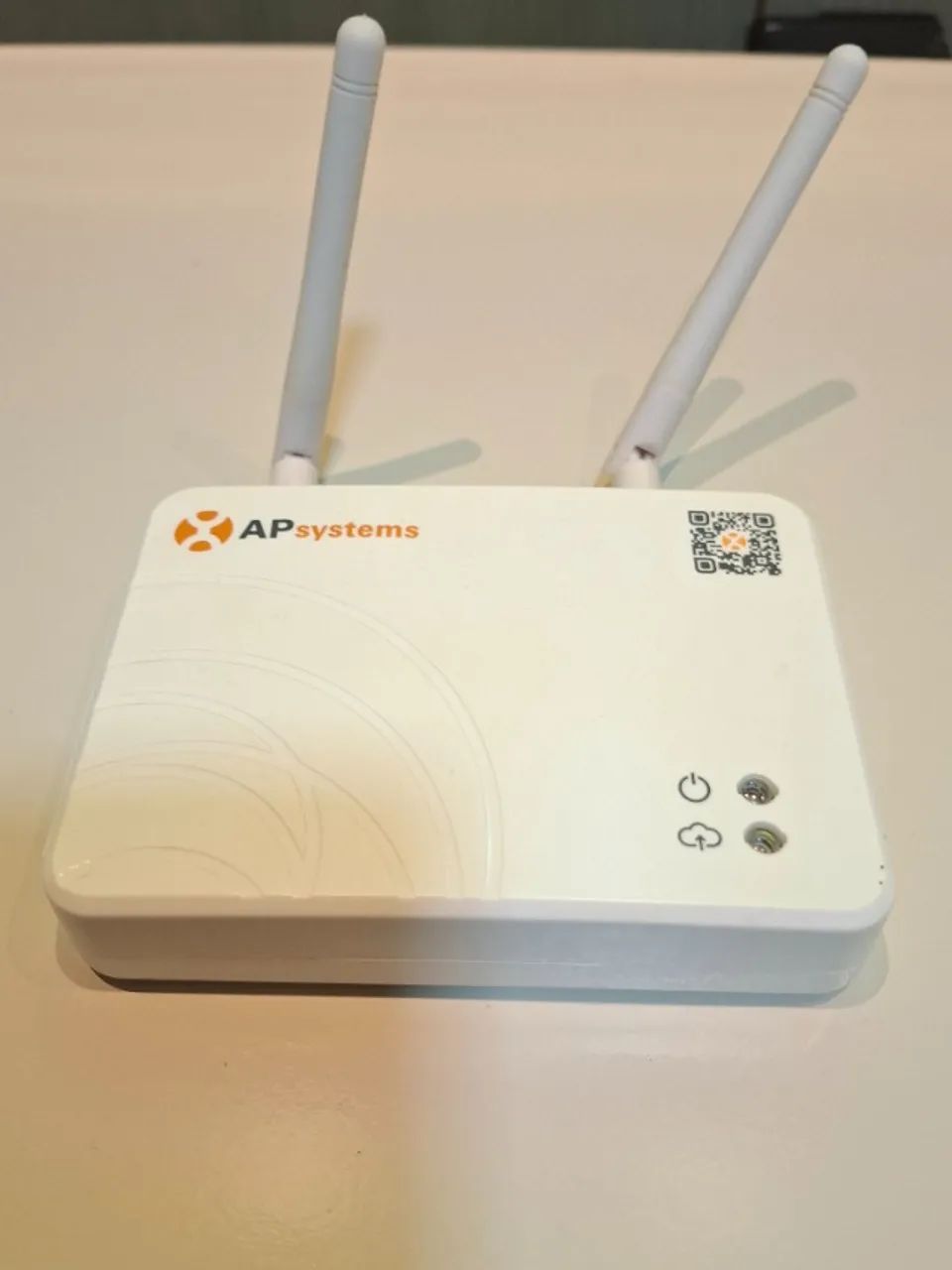 ECU-B| APsystems WiFi Monitoring Unit64317906014338120