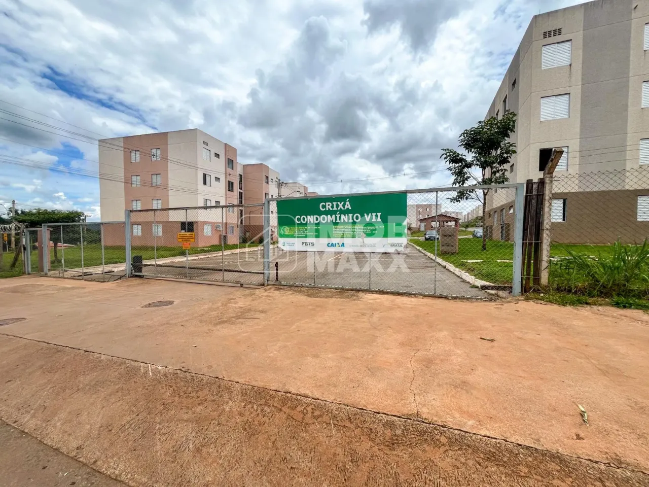 Carla Nunes-CRECI 31697- Vende Apartamento 125m² em Crixá, São Sebastião - R$110 mil