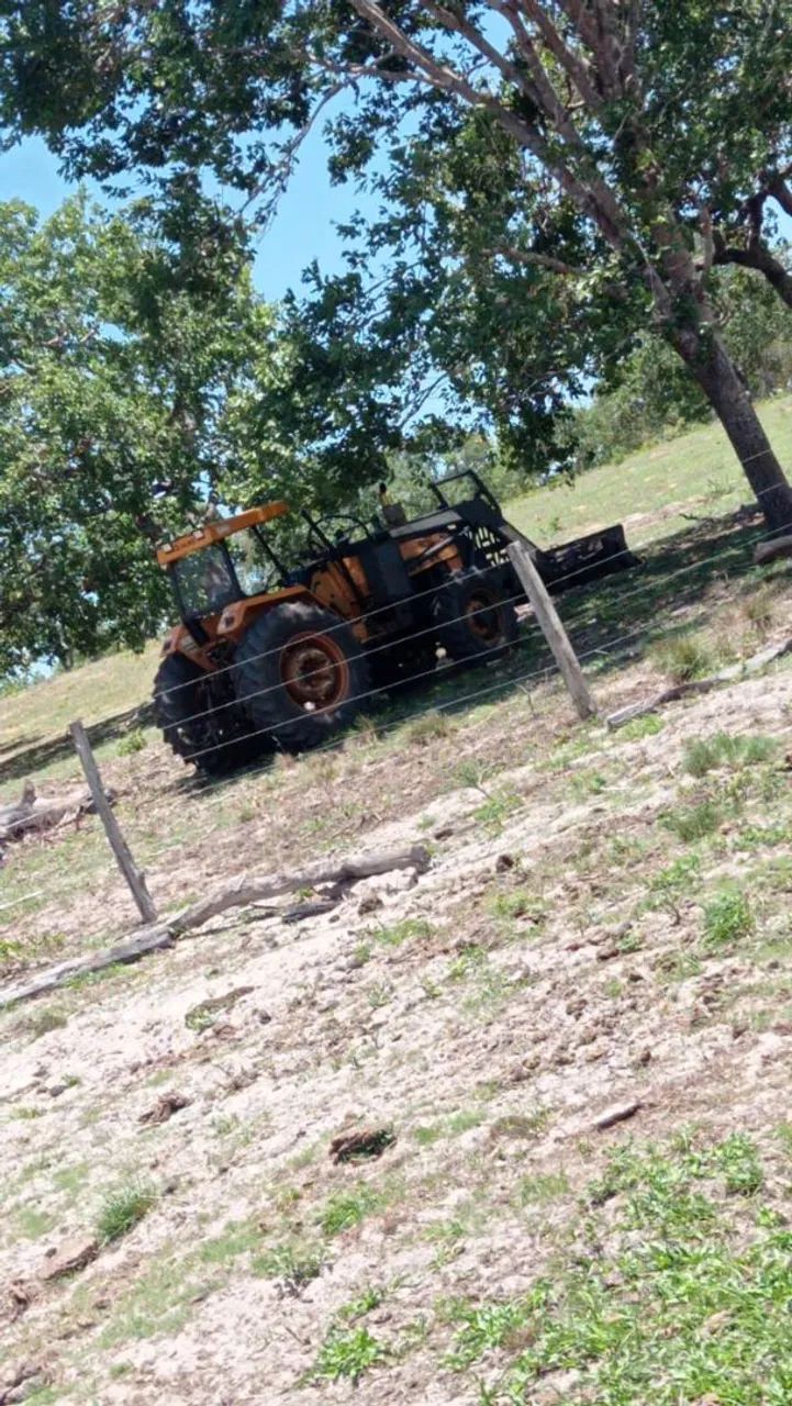 Vendo trator Valmet 1180 falar com Rone *