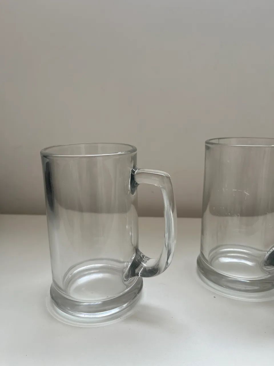 05 canecas vidro cerveja e/ou outros importado  - Foto 3