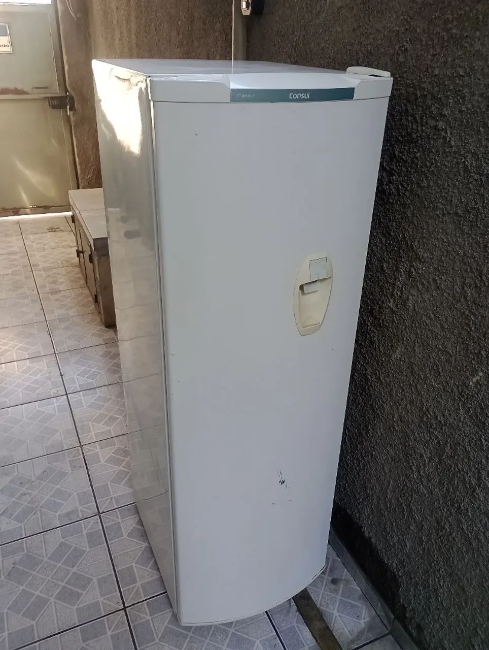 Geladeira Consul de gelo 