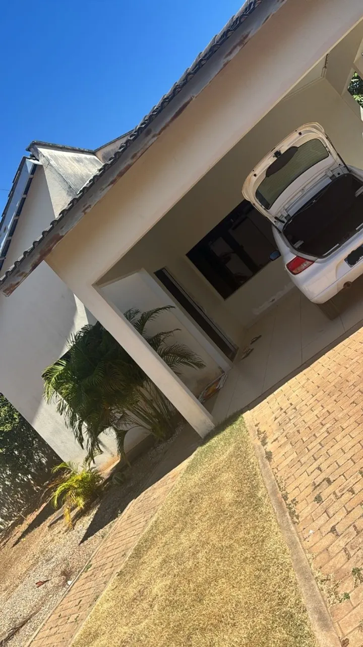 Casa no Jardim Aureny III, em Palmas - TO, 2 quartos, sendo 1 suíte.
